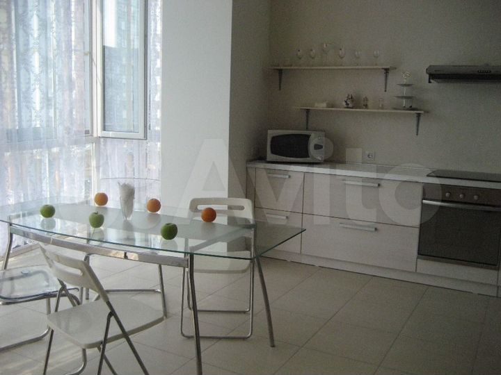 3-к. квартира, 140 м², 6/11 эт.