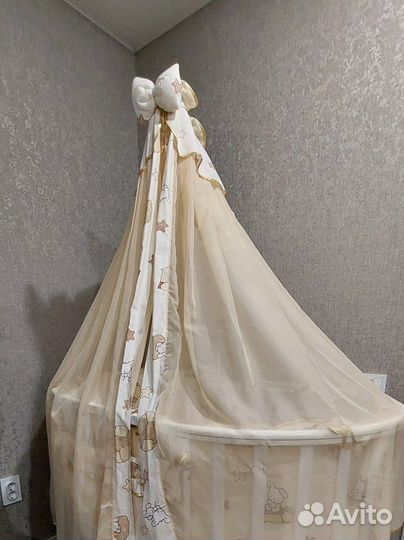 Балдахин и бортики