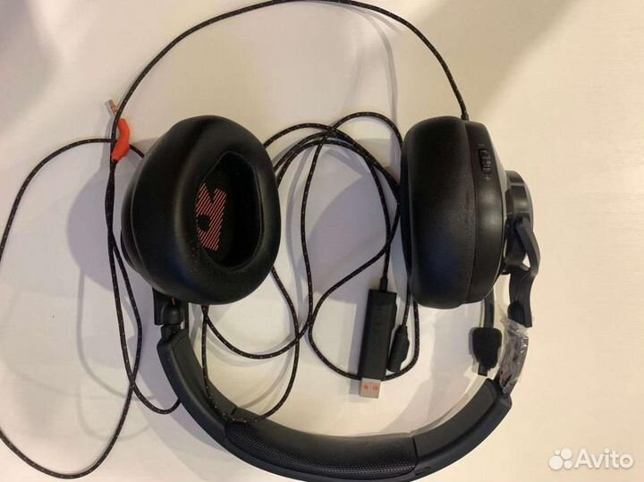 Наушники JBL Quantum 300