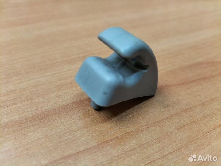 Крепление солнцезащитного козырька Daewoo Matiz