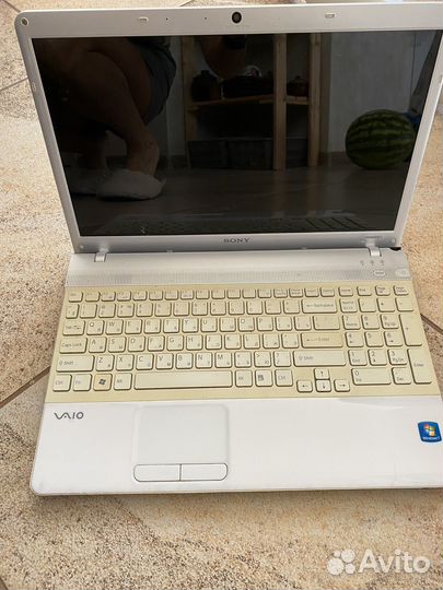 Ноутбук : sony vaio PCG-61611V