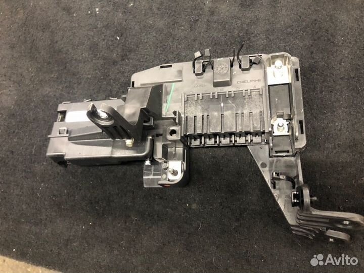 Блок предохранителей Mercedes-Benz M-Class W166