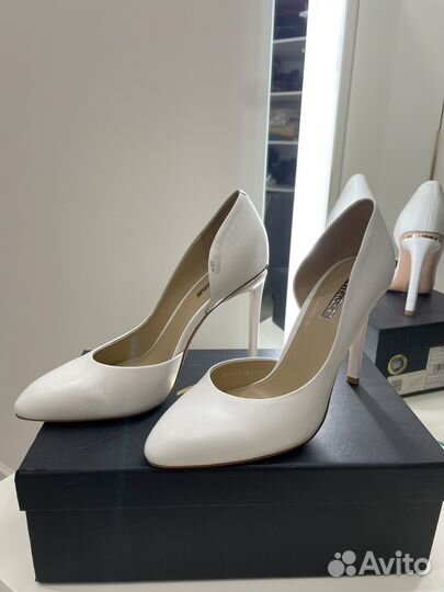 Туфли женские 38 размер vitacci