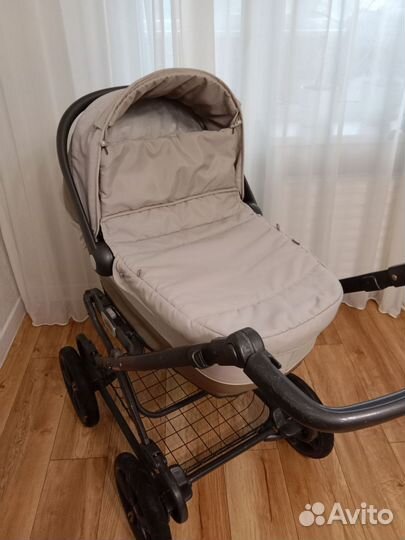 Коляска, люлька Cam,для малыша до 5-8 месяцев