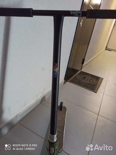 Трюковой самокат tech team