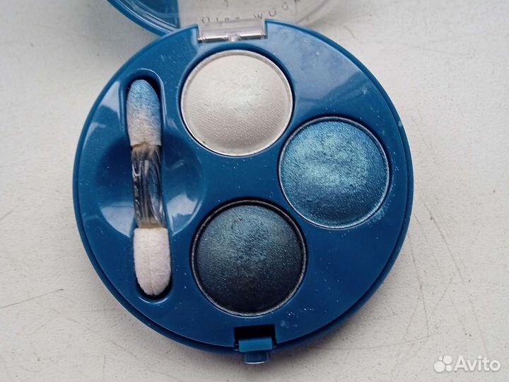 Тени для век