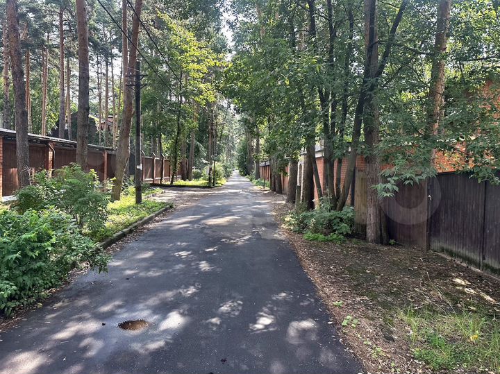 Участок 7 сот. (ИЖС)