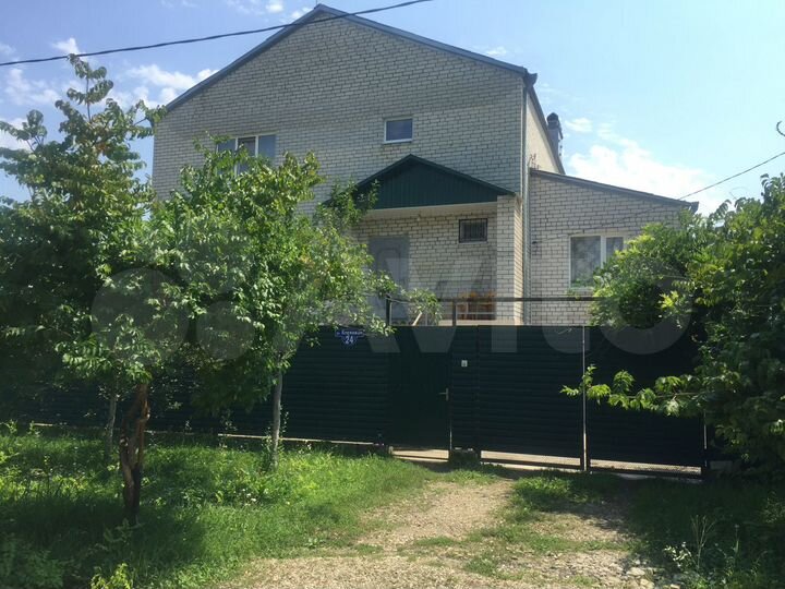 Дом 288 м² на участке 10 сот.