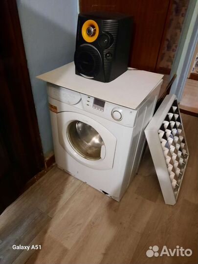 Стиральная машина ariston