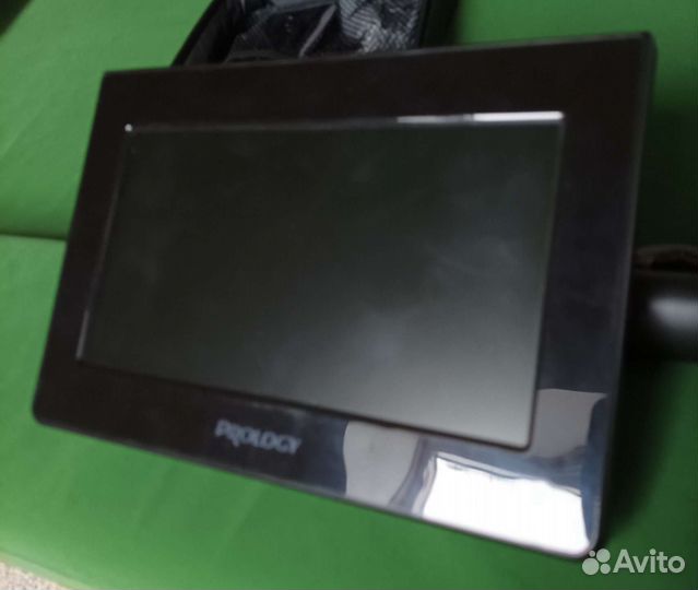 Цветной переносной монитор для автомобилей