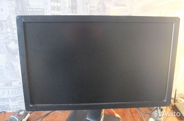 Монитор Benq Model ET-0036-B, type V-2410-T