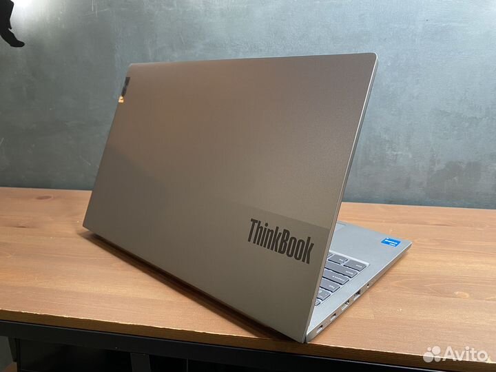 Lenovo ThinkBook 15,6