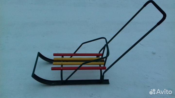 Санки с толкателем