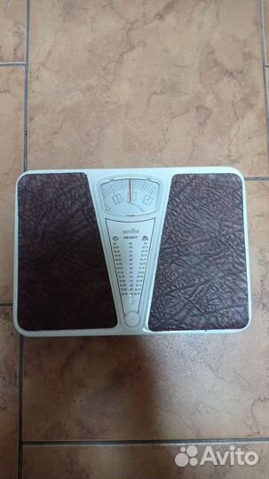 Весы напольные механические скарлет