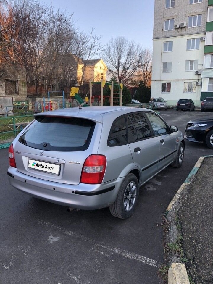 Mazda 323: фото владельца