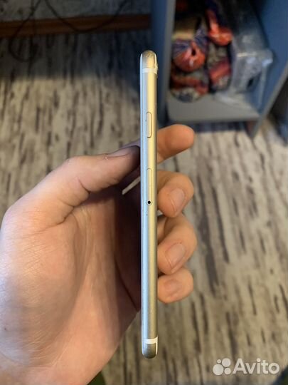 iPhone 6S, 32 ГБ