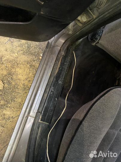 Накладки порогов внутренние Volkswagen Passat B3