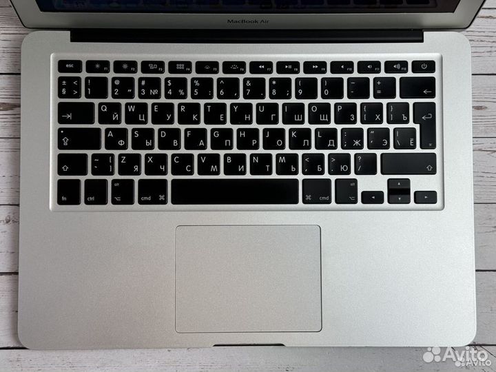 Apple Macbook Air 13 2014