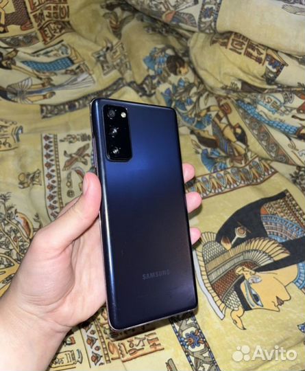 Samsung galaxy s 20 fe