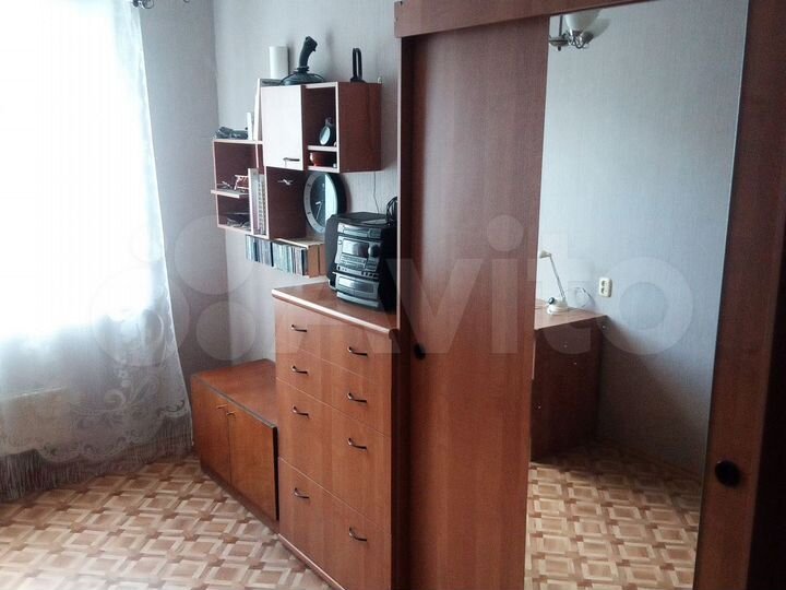 3-к. квартира, 54 м², 3/10 эт.