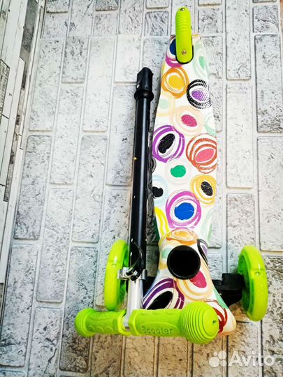 Самокат детский трехколесный