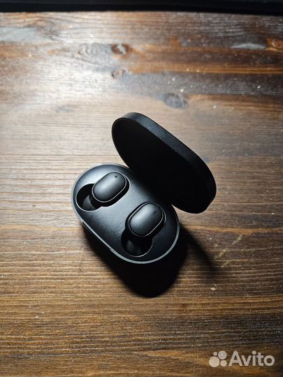 Беспроводные наушники MI Wireless Earbuds Basic