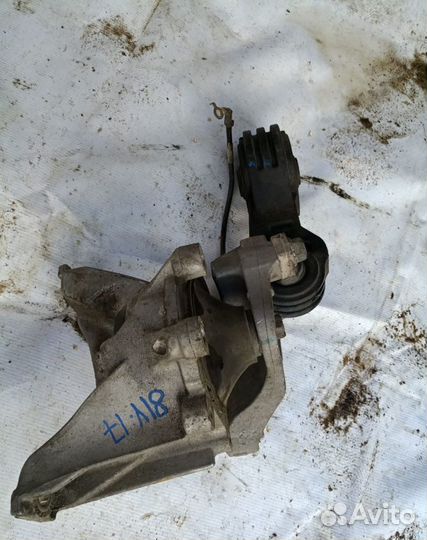 Подушка двигателя Хонда ср В 3 Honda CR V