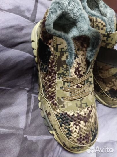 Мужские зимние кроссовки с мехом