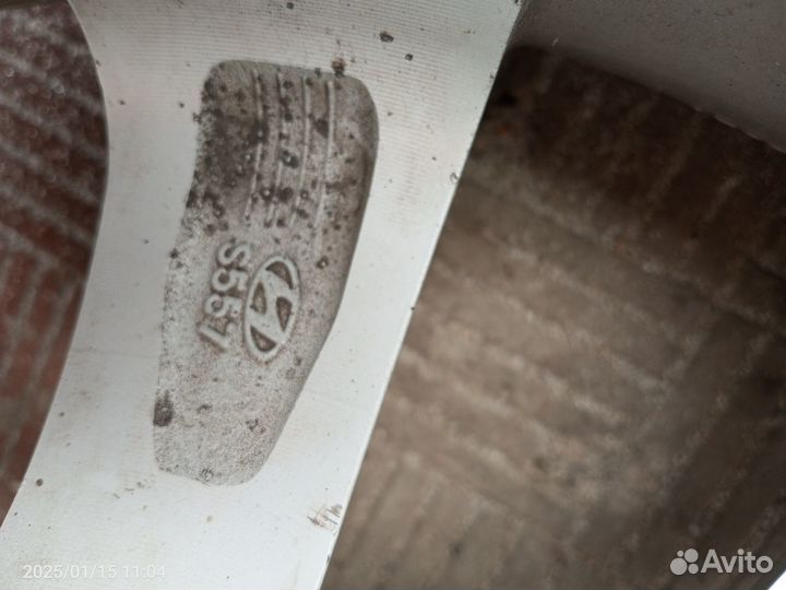 Hyundai Solaris диск один