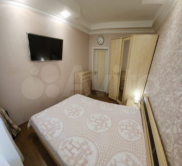 2-к. квартира, 60 м², 2/12 эт.