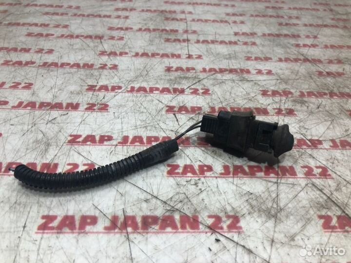 Концевик калитки Mitsubishi Challenger K96 6G72