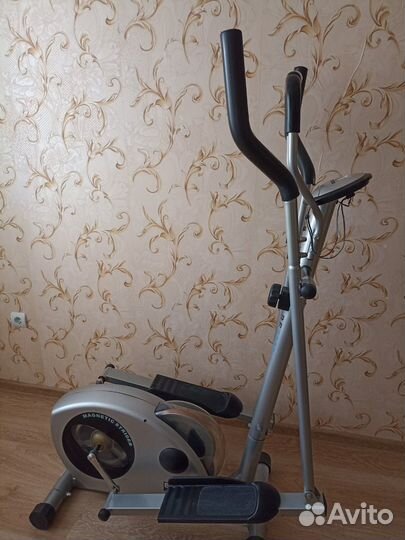 Эллиптический тренажер