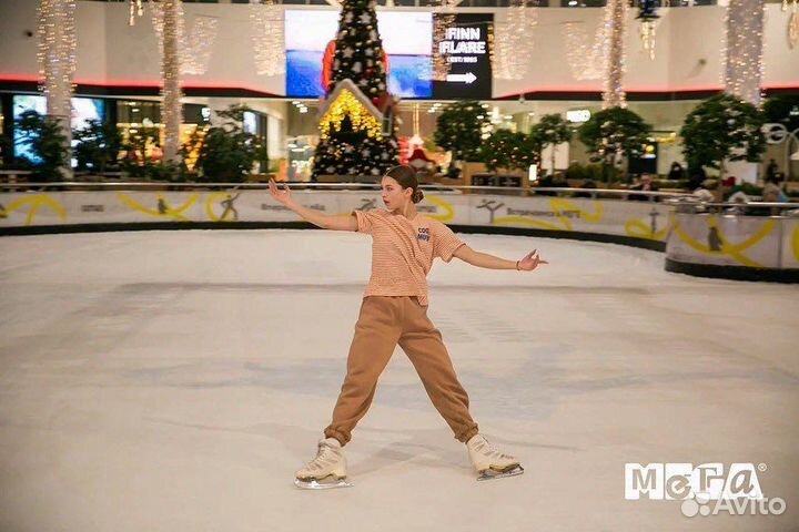 Тренер по фигурному катанию