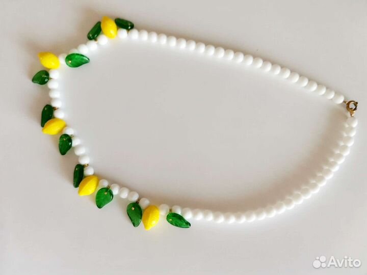 Бусы чешские фрукты винтаж