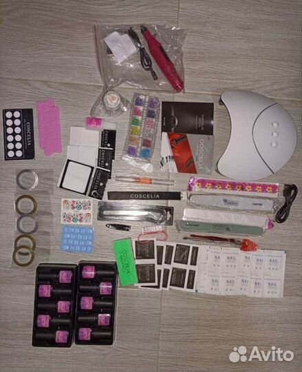 UF лампа и шеллаки набор для маникюра