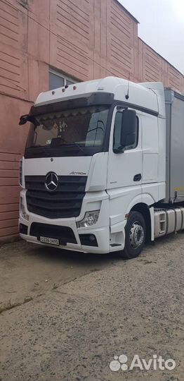 Водитель категории Е на Меrсеdеs-Веnz Асtrоs