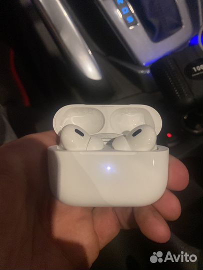 Apple airpods pro 2 с шумоподавлением