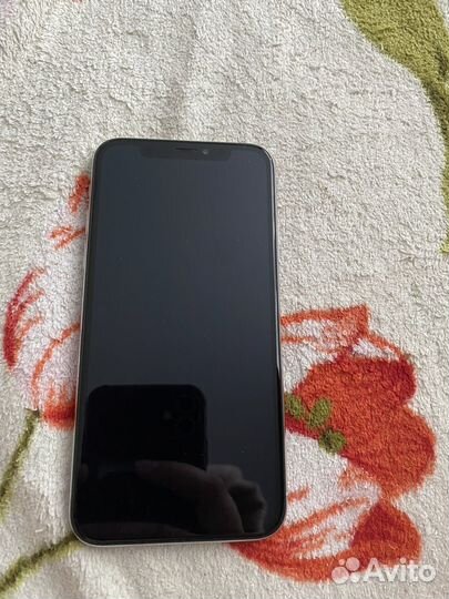 iPhone X, 64 ГБ