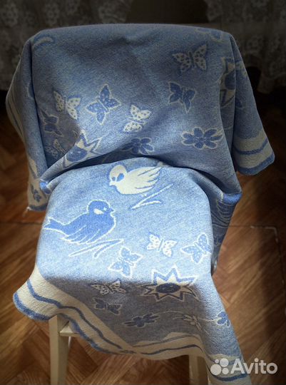 Одеяло (шерстяное, из синтепона; байковое СССР)