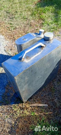 Продам канистры