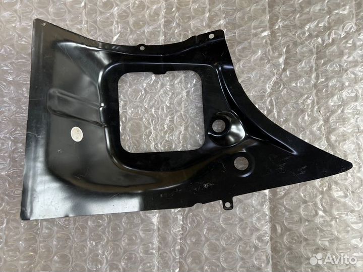 Панель воздуховода правый Chevrolet Lacceti