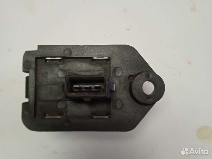 Резистор отопителя Peugeot 206