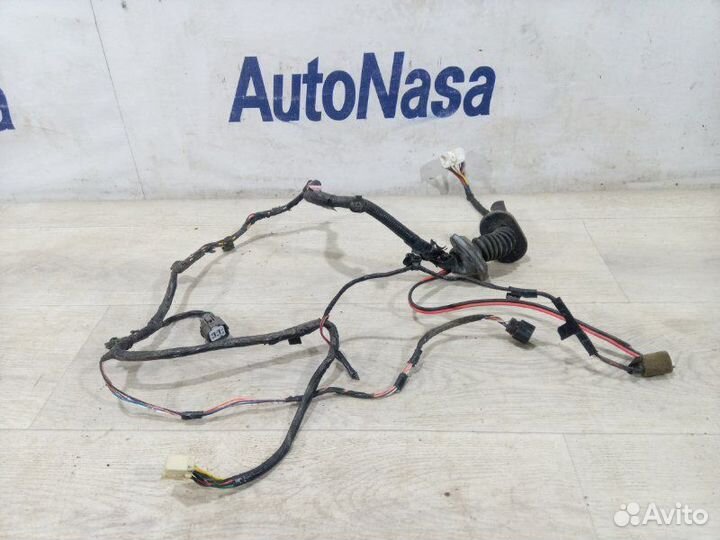 Проводка двери передняя Mitsubishi Lancer седан