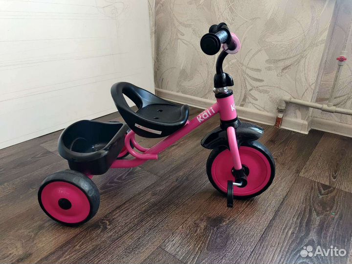 Трехколесный велосипед