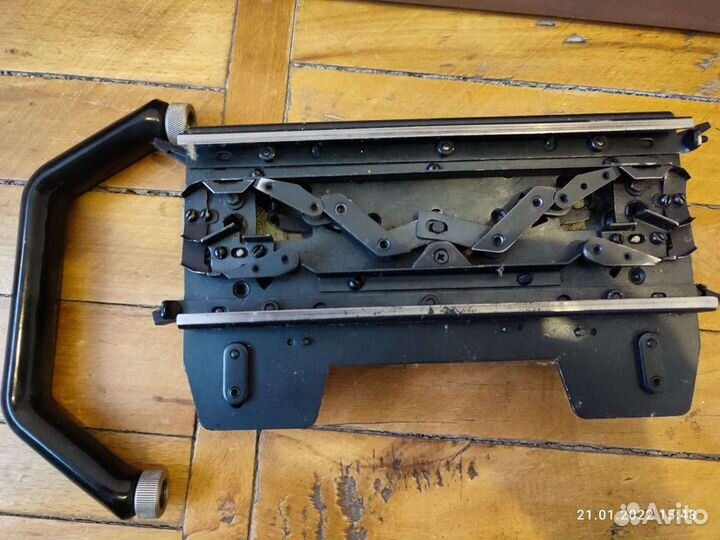 Вязальная машина Нева-3