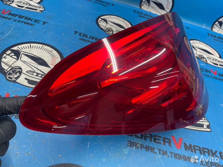 Стоп-сигнал задний левый Mercedes-Benz C-Class