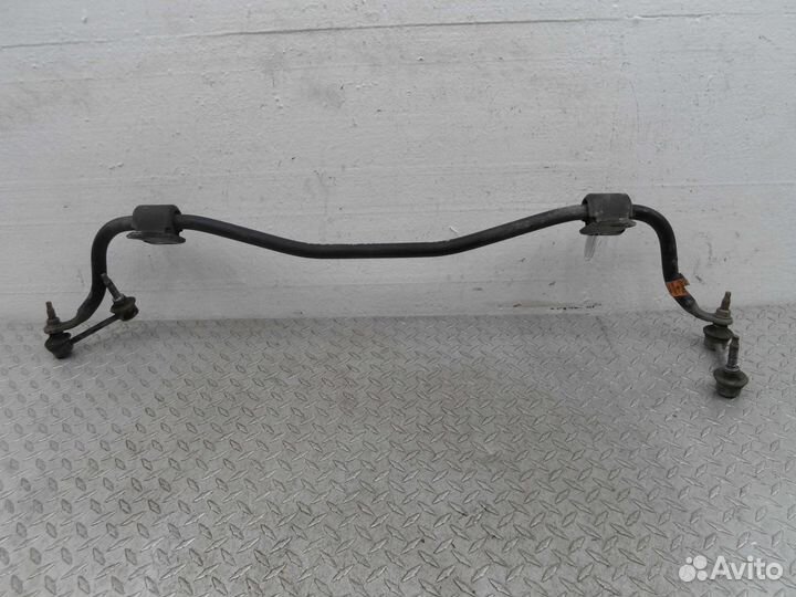 Стабилизатор задний Jeep Grand Cherokee 4 (WK2) 68