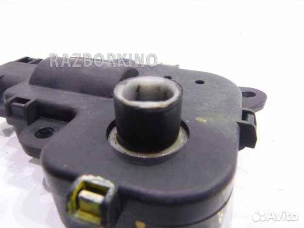 Моторчик заслонки печки