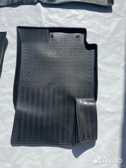 Комплект ковриков hyundai solaris 2