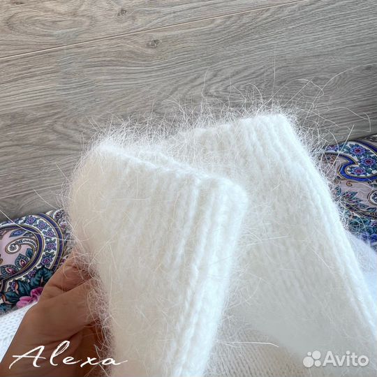 Свитер из пуха норки (ручная работа)